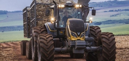 Valtra apresenta espaço dedicado à cana-de-açúcar na Agrishow com máquinas para o setor