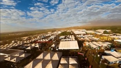 Massey Ferguson lança na Agrishow 2025 enfardadora MF 2234 com foco na na palha da cana-de-açúcar