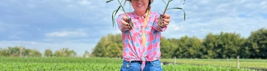 Carina Ayres é uma mulher do campo que faz a diferença dentro e fora da porteira