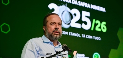 Alexandre Silveira defende implementação do E30 neste ano