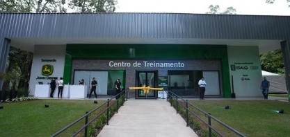John Deere inaugura centro de treinamento em Piracicaba