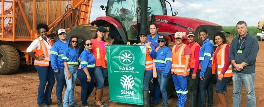 Presença feminina avança em cursos de mecanização agrícola