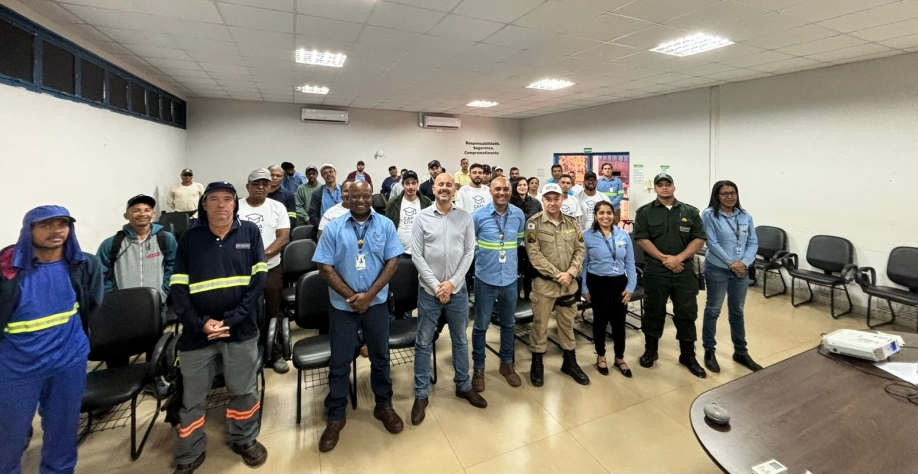 Palestra com a Polícia Rodoviária Estadual sobre o Maio Amarelo 