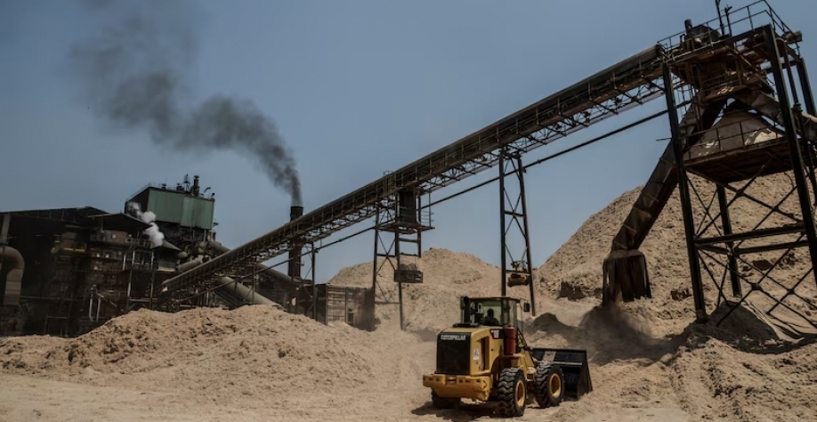 Brasil acelera produção de biocombustíveis de milho com aumento do etanol na gasolina |As usinas de cana-de-açúcar do Brasil enfrentam a concorrência do etanol de milho e um excesso de oferta que prejudica as perspectivas de um dos setores mais tradiciona