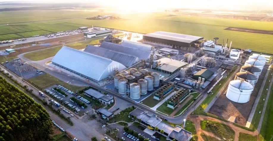 Biorrefinaria da FS: empresa tem três unidades, em Lucas do Rio Verde, Sorriso e Primavera do Leste (MT) — Foto: Divulgação