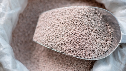 Escalada do conflito entre Irã e Israel preocupa mercado global de ureia e eleva custos no Brasil