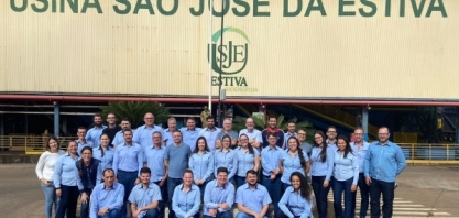 Usina Estiva: colaboradores do administrativo fazem visita técnica à Indústria