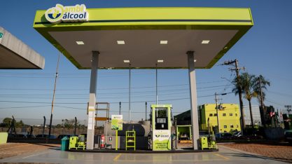 Ambipar abastecerá frota de veículos com etanol produzido a partir de resíduos alimentares