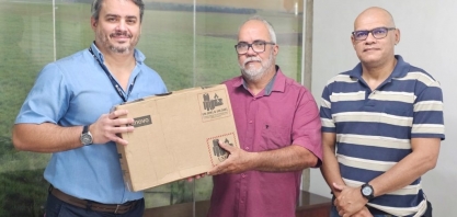 Usina Caeté doa notebook para a Colônia de Pescadores Z-38 em São Miguel dos Campos