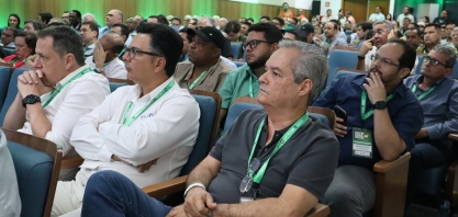 Pesquisador da Ridesa destaca variedades RB na safra de cana 2024/25 durante 40º Simpósio da STAB Regional Leste, em Maceió