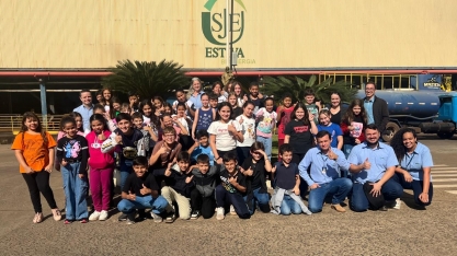 Alunos do Plugado fazem visita especial à Usina Estiva