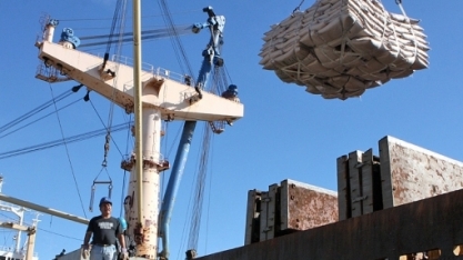 Programação de embarques de açúcar nos portos fica abaixo de 3 mi t