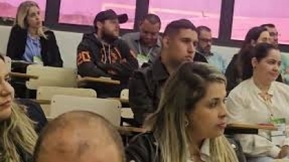 Liderança na Linha de Frente: Desenvolvendo Gestores Técnicos com Competências Humanas