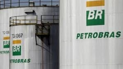 Petrobras eleva em 4,7% preço médio do querosene de aviação a distribuidoras