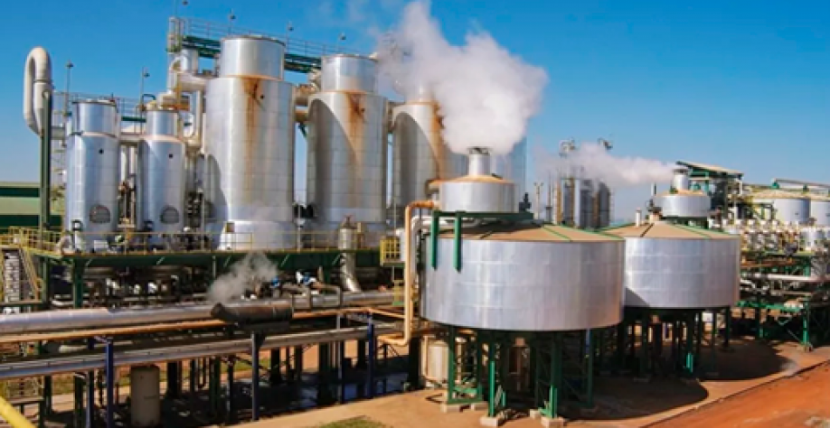 Usina de produção de etanol (Foto Senar/PR)