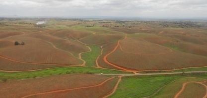 Edilson Maia impulsiona o cultivo de cana mecanizado nas encostas, aumentando a área de produção