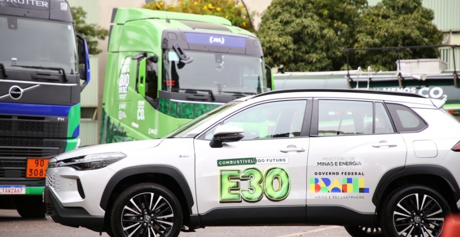 Veículos a etanol e biodiesel durante o evento