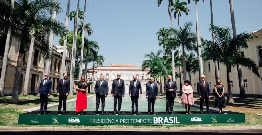 O acordo foi firmado durante uma reunião de chanceleres do Mercosul e autoridades do EFTA no Rio de Janeiro — Foto: Letícia Clemente/MRE
