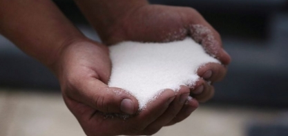 Mercado global de açúcar terá excedente de 2,77 mi t em 2025/26, diz StoneX