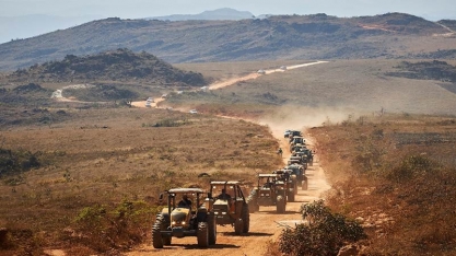 Valtra dá a largada na romaria de tratores pela zona da mata de Pernambuco