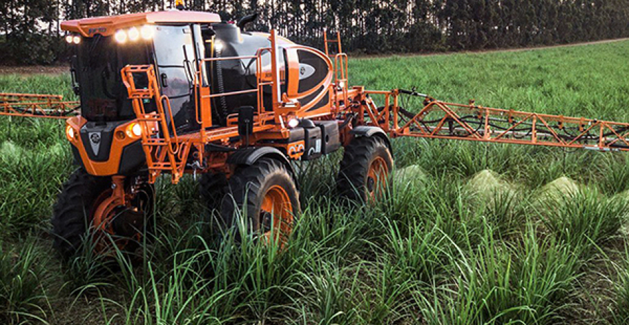 Estudos mostraram que aplicações variando entre 100 e 300 litros por hectare resultaram em desempenhos estatisticamente semelhantes. Foto: Banco de dados internet