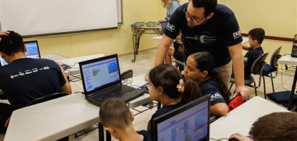 Usina Estiva: curso de robótica é oferecido para crianças e adolescentes