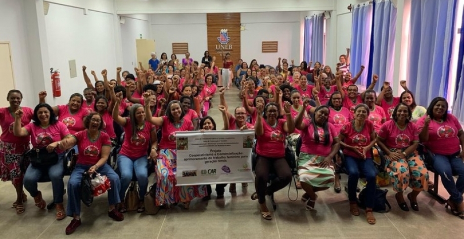 COOMAFES (Cooperativa Feminina da Agricultura Familiar e Economia Solidária de Valença, na Bahia) Foto: Divulgação