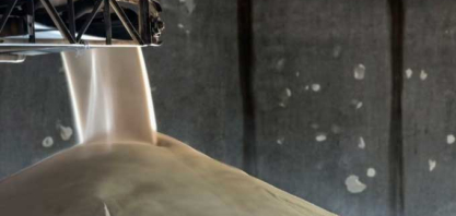 Oferta global e produção no Centro-Sul provocam queda do açúcar