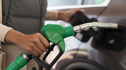 Indonésia avança rumo à autossuficiência energética com mistura de etanol na gasolina a partir de 2027