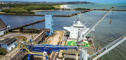 Sindaçúcar-PE apresenta novo shiploader no Porto do Recife