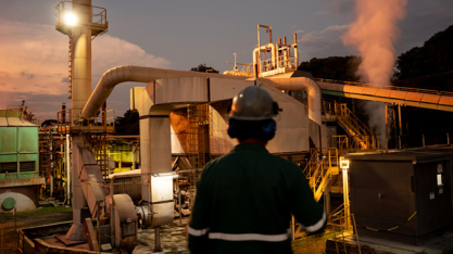 Produção de etanol de milho cresce, mas disputa por biomassa ameaça ritmo das usinas 