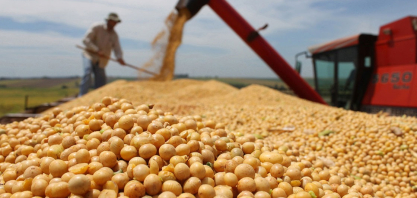 PIB do agro crescerá 1% em 2026 com maior uso de capital próprio pelo produtor, diz CNA