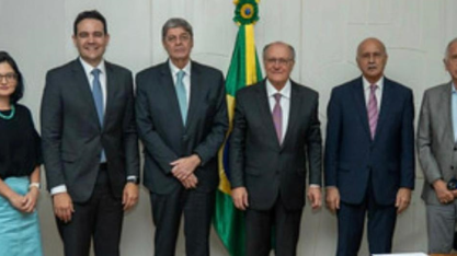 Entidades pedem inclusão da cota americana de açúcar na lista de exceção da tarifa imposta pelos EUA