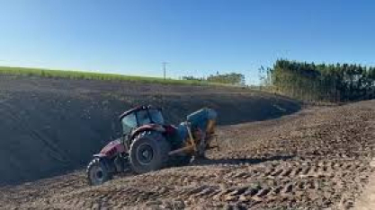 Bisturi Canavieiro possibilita plantio e manejo da cana em áreas de encosta