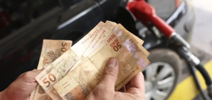 Aumento no ICMS deixa combustível mais caro em 2026
