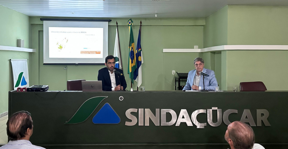Projeto foi apresentado nesta segunda-feira (26), em palestra no Sindicato da Indústria do Açúcar e do Álcool no Estado de Pernambuco (Sindaçúcar-PE) para representantes de usinas do Nordeste (Foto: Thatiany Lucena/DP)