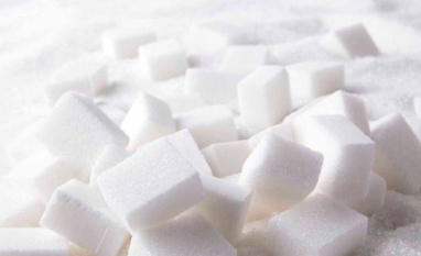 Excedente global de açúcar limita altas nos preços, mesmo com corte na safra brasileira, aponta StoneX