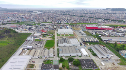 BNDES aprova R$ 280 milhões para fábrica de sistemas de armazenamento de energia em Santa Catarina