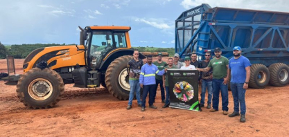 Operação de trator com transbordo é tema de treinamento na Alcoolvale