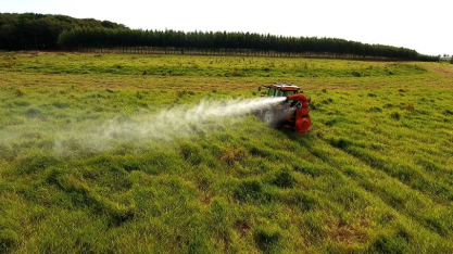 Turbopulverizador ganha curso gratuito on-line no campo