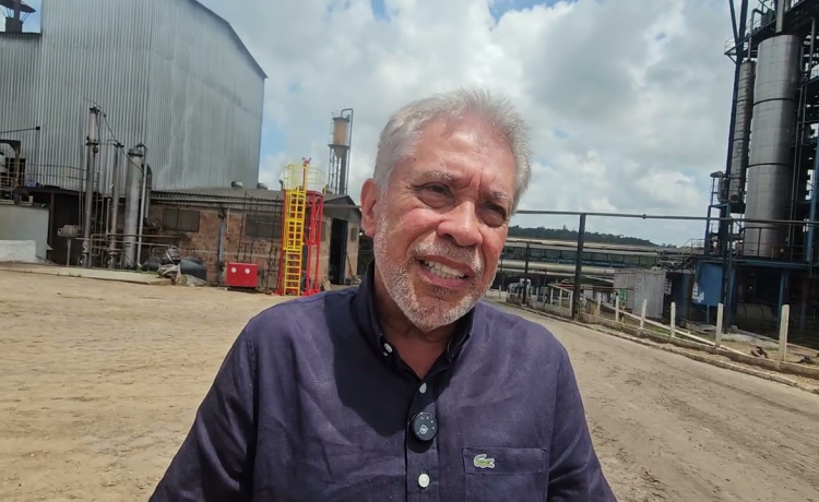 Cooperativa Pindorama produz ao mesmo tempo etanol de cana e de sorgo