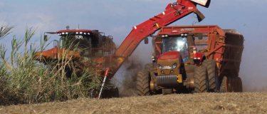 Trator movido a etanol da Case, em teste na Usina São Martinho, pode ser novidade na Agrishow 2026