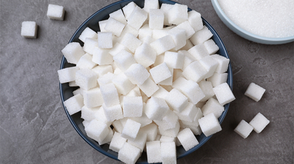 Açúcar avança nas bolsas internacionais, enquanto mercado interno amplia queda