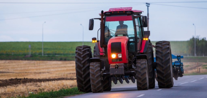 Para prevenção e contenção do caruru, Defesa Agropecuária publica medidas de controle de trânsito de máquinas e implementos agrícolas