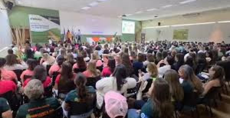 Como já é tradição, casa cheia no 14º Cana Substantivo Feminino.