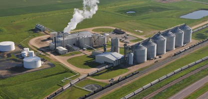 Etanol/EUA: produção aumenta 1,66% em 2025, para recorde de 62,4 bilhões de litros