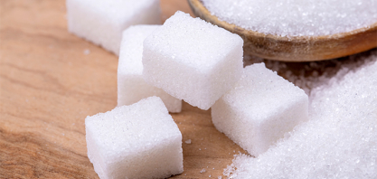 Açúcar recua nas bolsas internacionais e se mantém estável no mercado interno