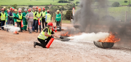 Segurança em foco: CRV Industrial capacita nova brigada de incêndio