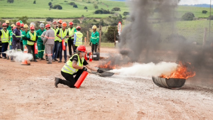 Segurança em foco: CRV Industrial capacita nova brigada de incêndio