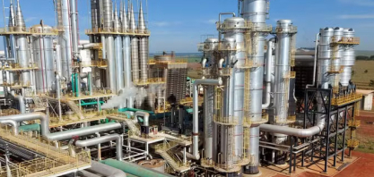 Adecoagro teve prejuízo e alavancagem alta em 2025